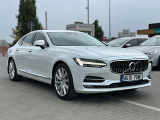 Volvo S90 foto 2