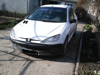 Peugeot 206 foto 1