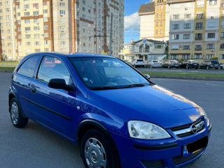 Opel Corsa foto 2