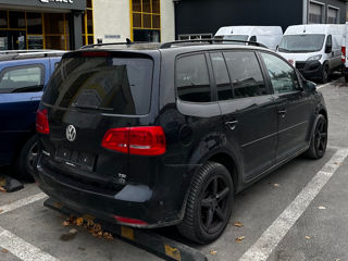 Volkswagen Touran foto 5