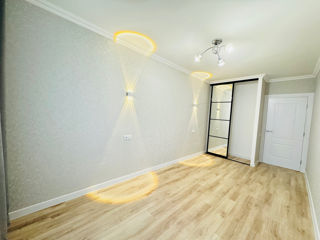 Apartament cu 2 camere, 60 m², Botanica, Chișinău foto 5