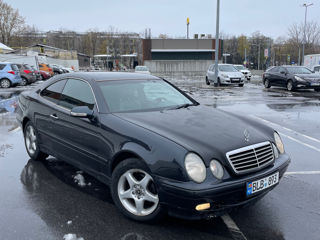 Mercedes CLK-Class foto 2