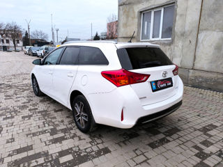 Toyota Auris foto 5