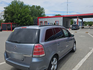 Opel Zafira foto 5