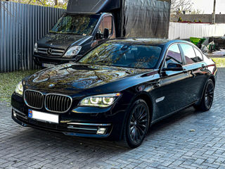 BMW 7 Series foto 5