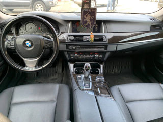 BMW 5 Series foto 9