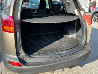 Toyota Rav 4 foto 18