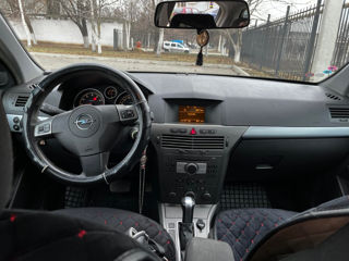 Opel Astra foto 7