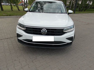 Volkswagen Tiguan foto 2