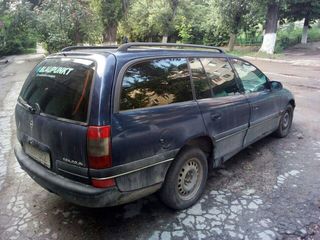 Opel Omega foto 3