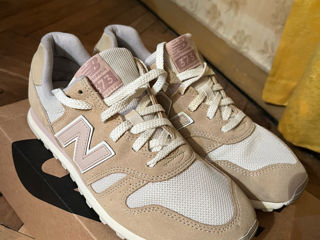 New Balance 373 mărimea 40,5 - NOI