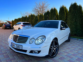 Mercedes E-Class foto 9