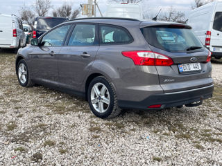 Ford Focus foto 4