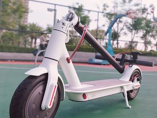 Самокат Xiaomi Mijia Electric Scooter 187 foto 3