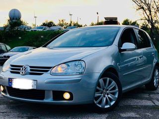 Erent-Chirii auto - Rent a car la cele mai accesibile preturi! Doar recenzii de 5 stele! foto 6