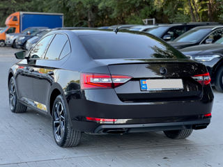 Skoda Superb foto 5