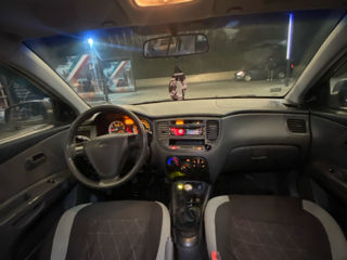 KIA Rio foto 10