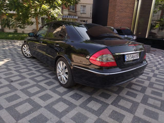 Mercedes E-Class foto 3