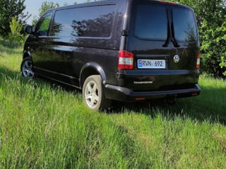 Volkswagen T 5 +,bază lungă,6 locuri,6viteze,140k.p.revizie tehnica 05.2026. фото 3