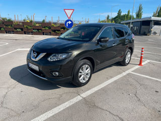 Nissan X-Trail foto 2