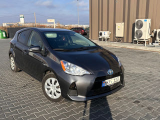 Toyota Prius c