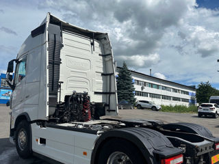 Volvo FH foto 3