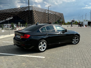 BMW 3 Series foto 2