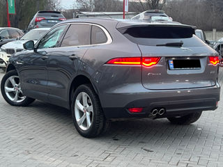 Jaguar F-PACE foto 3