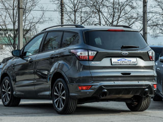 Ford Kuga foto 5