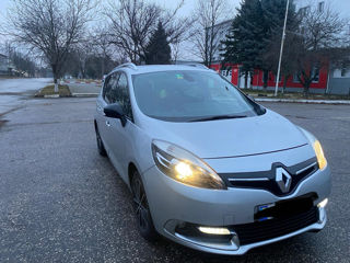 Renault Grand Scenic foto 4