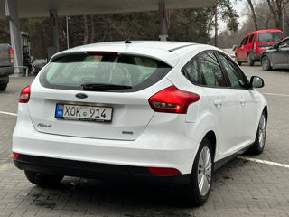 Ford Focus foto 6