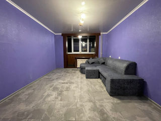 Apartament cu 3 camere, 70 m², Botanica, Chișinău foto 2