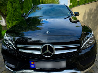 Mercedes C-Class foto 3