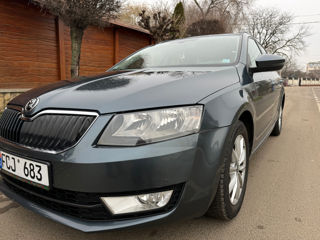 Skoda Octavia foto 2