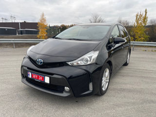 Toyota Prius + foto 2