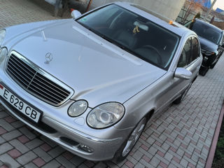 Mercedes E-Class foto 3