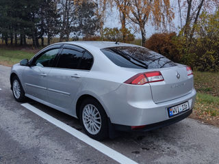 Renault Laguna foto 3