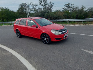 Opel Astra foto 2