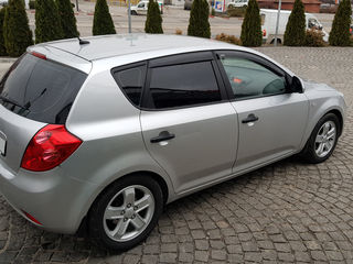 Kia Ceed foto 8