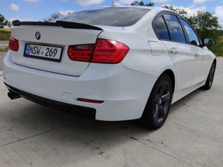 BMW 3 Series foto 7