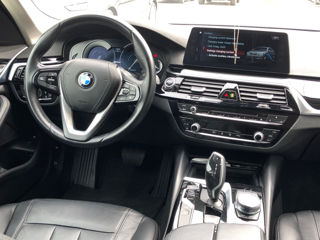 BMW 5 Series foto 11