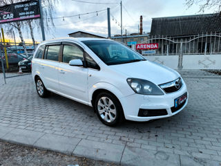 Opel Zafira foto 3