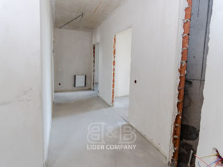 Apartament cu 2 camere, 56 m², Botanica, Chișinău foto 7