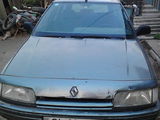 Renault 21 foto 1