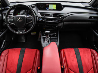 Lexus UX foto 6