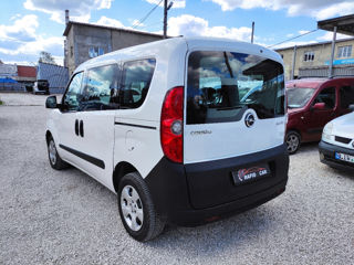 Opel Combo foto 4