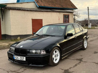 BMW 3 Series foto 7