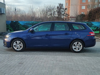 Peugeot 308 foto 3