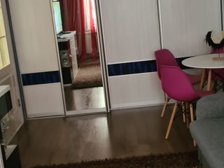 Apartament cu 2 camere, 43 m², Botanica, Chișinău foto 4