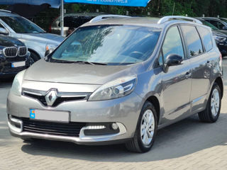 Renault Grand Scenic foto 1